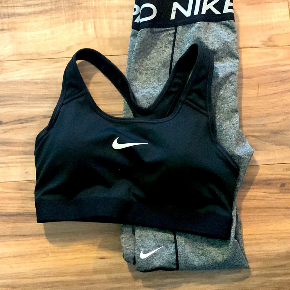 Nike Sports Bra / Legging Combo